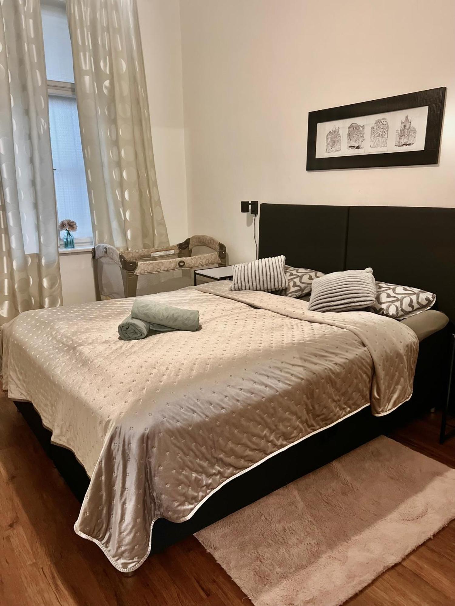 Lovely Prague Havanska - With Free Parking Exteriör bild